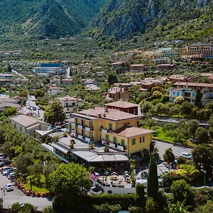 Limone Hotell