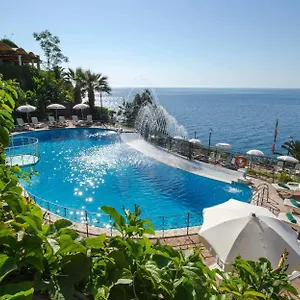 Baia Taormina & Forza d'Agro